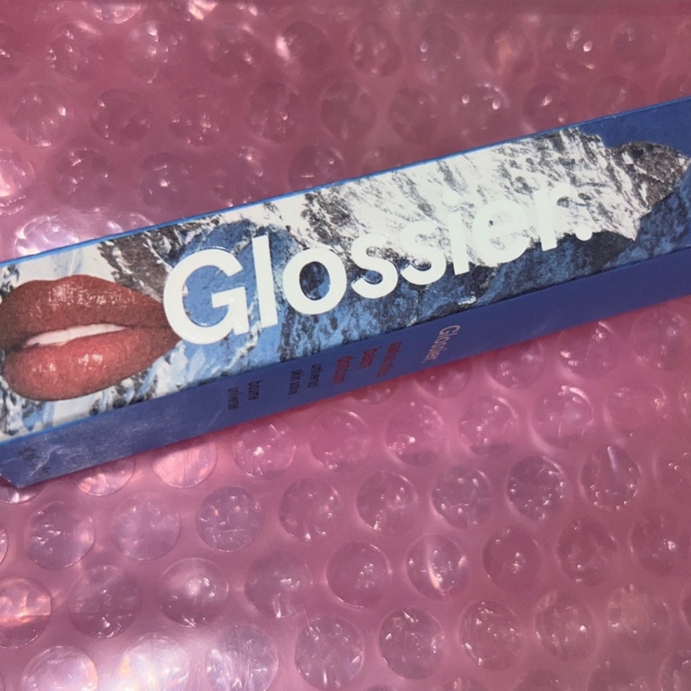 Glossier x swiss miss lip balm *sold out online * new in box 🤎 #glossier